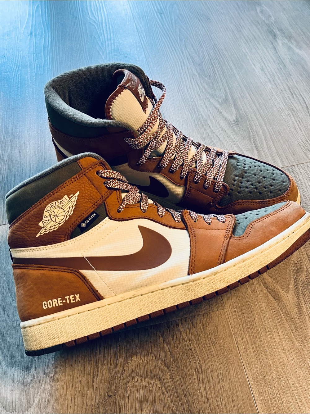 🔥🏀 Jordan Air High-Top Sneakers in Brown, Olive & White. Men’s size 12.
